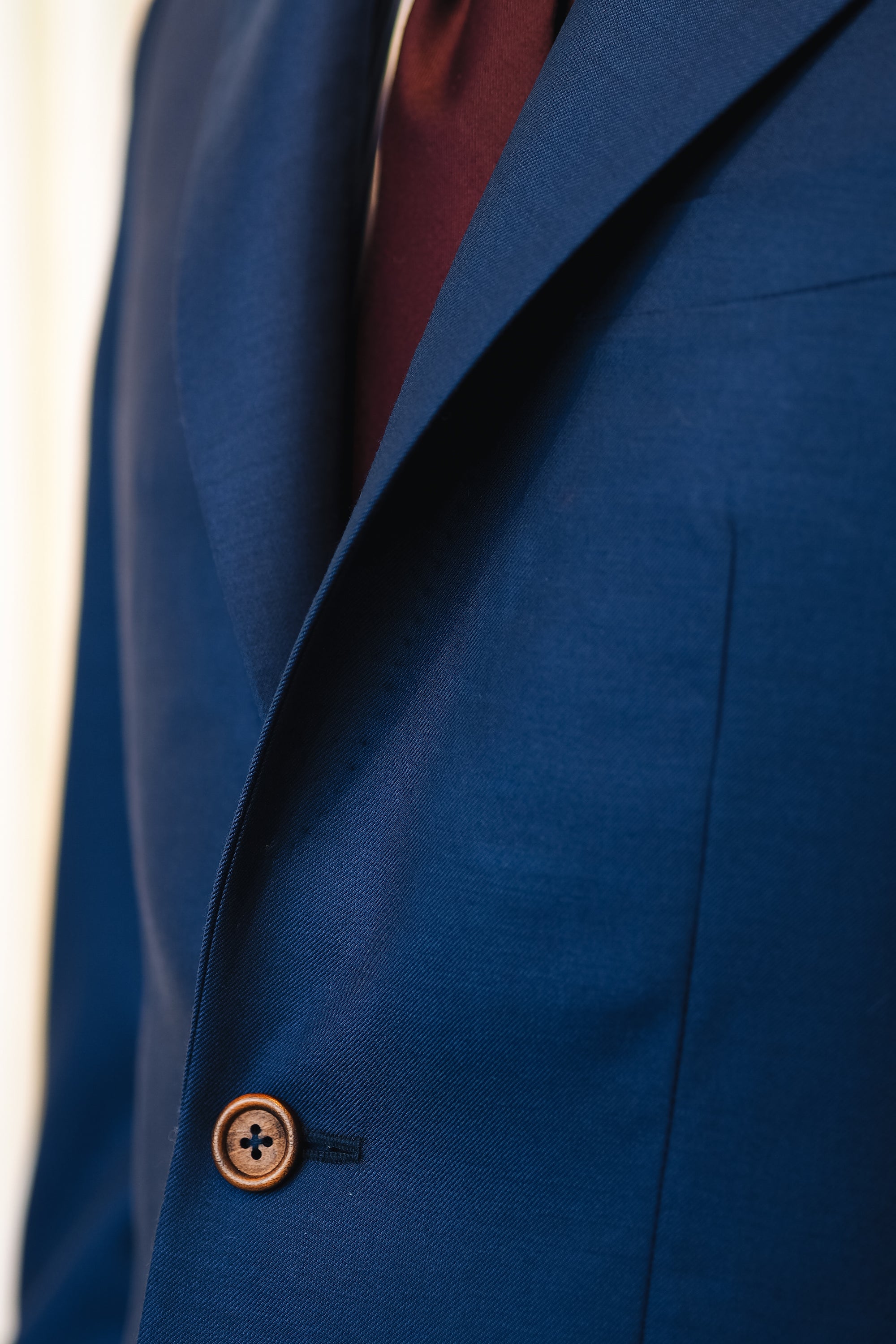 The Business Suits - English/European