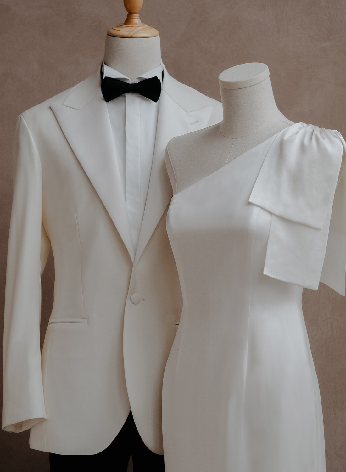 For A Dinner Wedding Package - Suits and Gown with Cheongsam